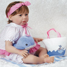 Load image into Gallery viewer, Summer &amp; Spout
